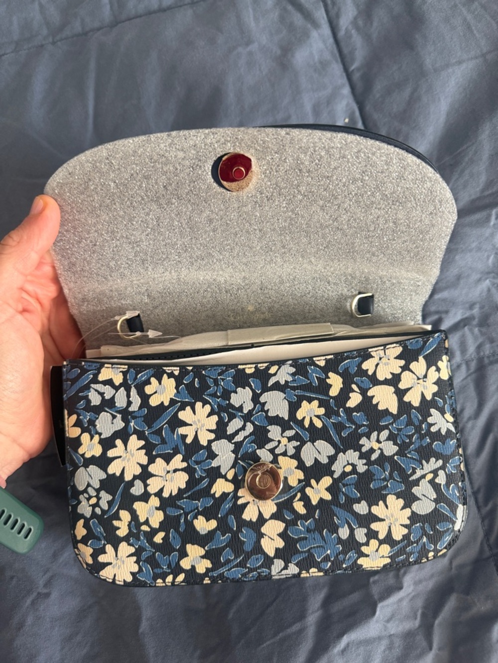 kate spade Navy Floral Crossbody Wallet with Cream Accents - Picture 4 of 6